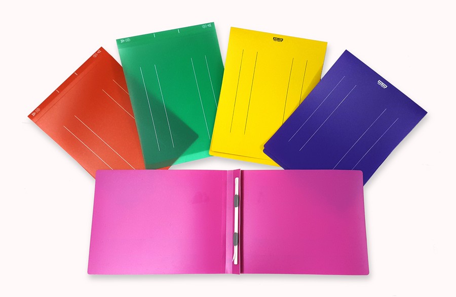 Bìa lò xo nhựa ngang