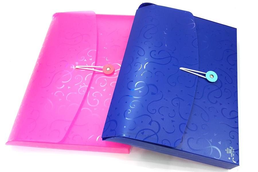 Hộp nhựa ràng thun