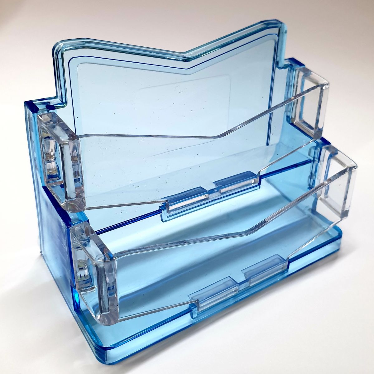 Kệ đựng namecard 2 tầng